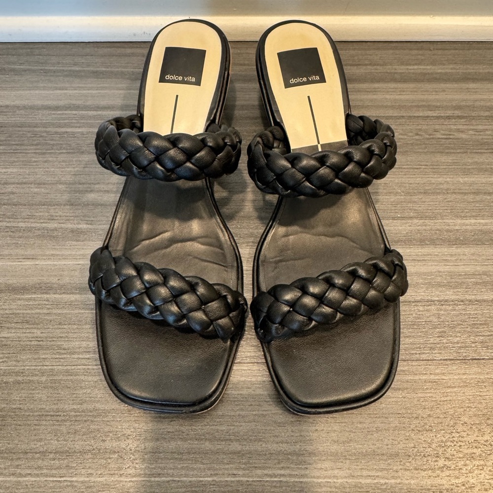 Dolce Vita Ronin Sandals Black